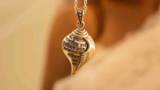 Buy 1 Get 1 Free Gift Shri Krishna Shankha Pendant with Chain